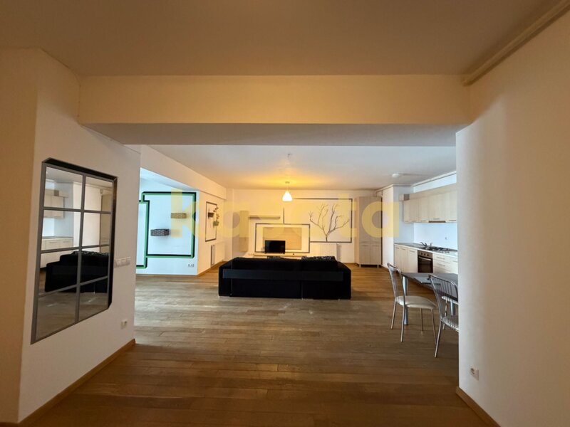Zona de Nord Apartament de vanzare 2 Camere  Complex Upground